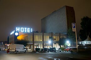 Hotel America