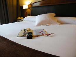 Ipanema Hotel by gaiarooms