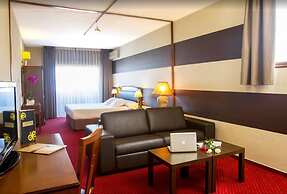 Ipanema Hotel by gaiarooms