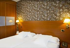 Ipanema Hotel by gaiarooms