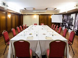 Ipanema Hotel by gaiarooms
