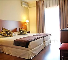 Ipanema Hotel by gaiarooms