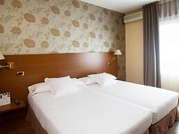 Ipanema Hotel by gaiarooms
