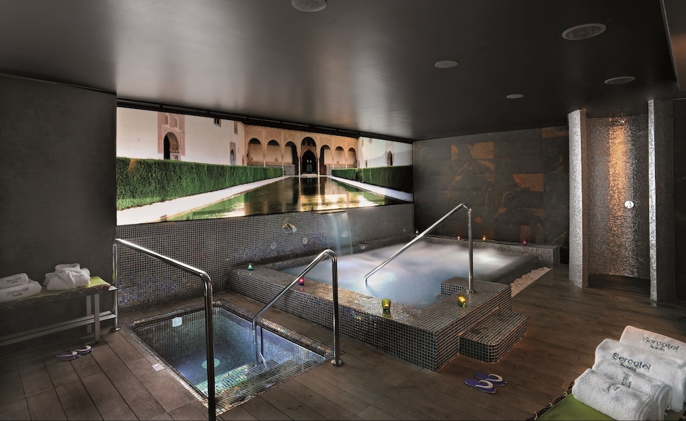 Gran Hotel Luna de Granada