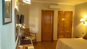 Salvador Hotel