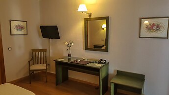 Salvador Hotel
