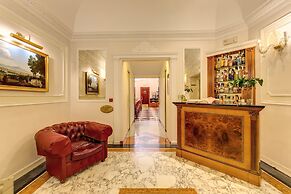 Hotel Contilia