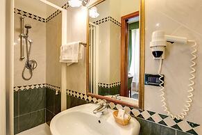 Hotel Contilia