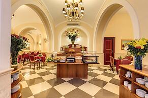 Hotel Contilia