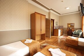 Tashkonak Hotel