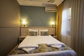 Tashkonak Hotel