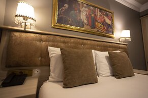Tashkonak Hotel