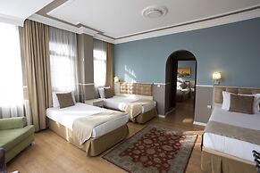 Tashkonak Hotel