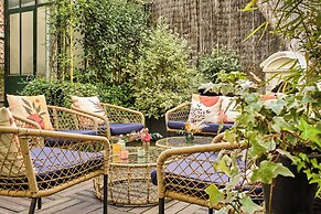 Hôtel Cervantes by Happyculture