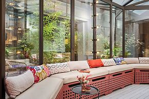 Hôtel Cervantes by Happyculture