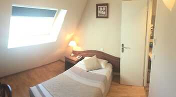 Hotel Cosmotel
