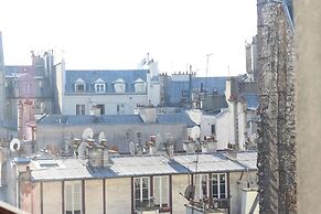 Hotel Cosmotel
