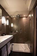 Le Grey Hotel
