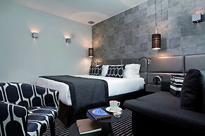 Le Grey Hotel