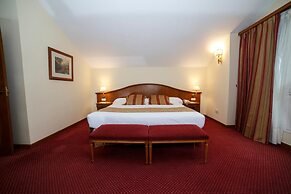 Hotel Hoyuela
