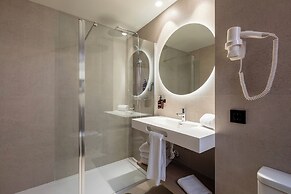 Hotel Acta Piramides