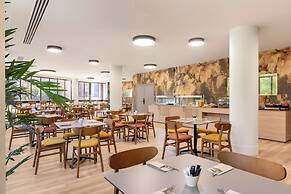 Hotel Acta Piramides