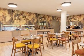 Hotel Acta Piramides
