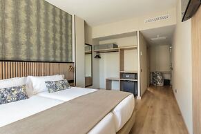 Hotel Acta Piramides