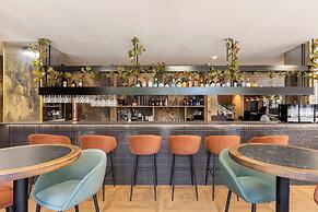 Hotel Acta Piramides