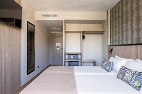 Hotel Acta Piramides