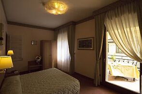 Villa Tiziana Hotel
