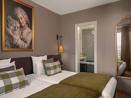 Hotel Zélie Champs-Elysées