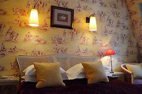 Neuilly Park Hotel