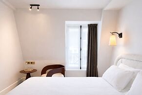 Neuilly Park Hotel