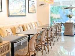 Hotel De Provence