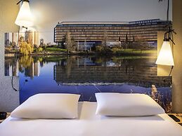 ibis Créteil
