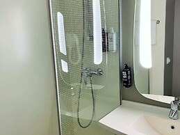 ibis Créteil