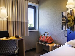 ibis Créteil