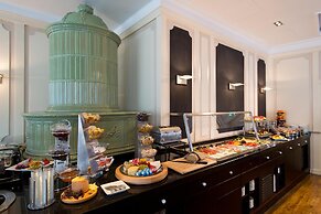 The Q - Quadro City Hotel