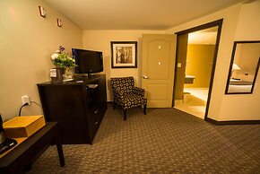 Best Western Plus Baker Street Inn