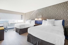 GLō Best Western Mississauga Corporate Centre