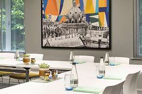 Holiday Inn Oxford by IHG