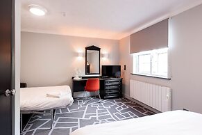 Village Hotel Liverpool