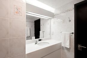 Village Hotel Liverpool