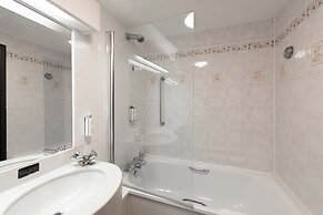 Village Hotel Liverpool