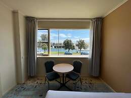 Haven Marina Motel