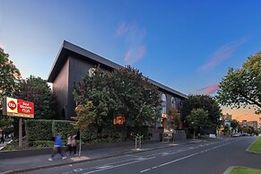 Best Western Plus Travel Inn Hotel