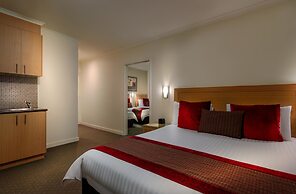 Best Western Plus Travel Inn Hotel