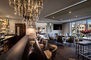 Best Western Plus Travel Inn Hotel