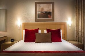 Best Western Plus Travel Inn Hotel